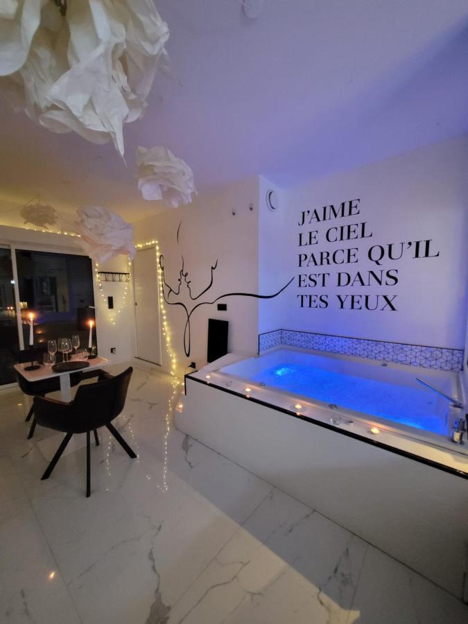 L'Escapade Romantique Dreuil-les-Amiens Luaran gambar